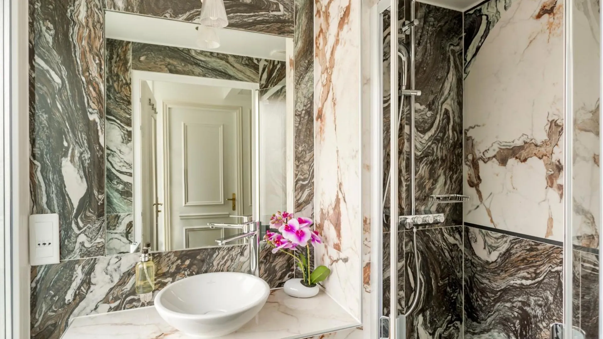 Merveil - Luxury Suite - Tour Eiffel - Fremicourt Paris Apartment
