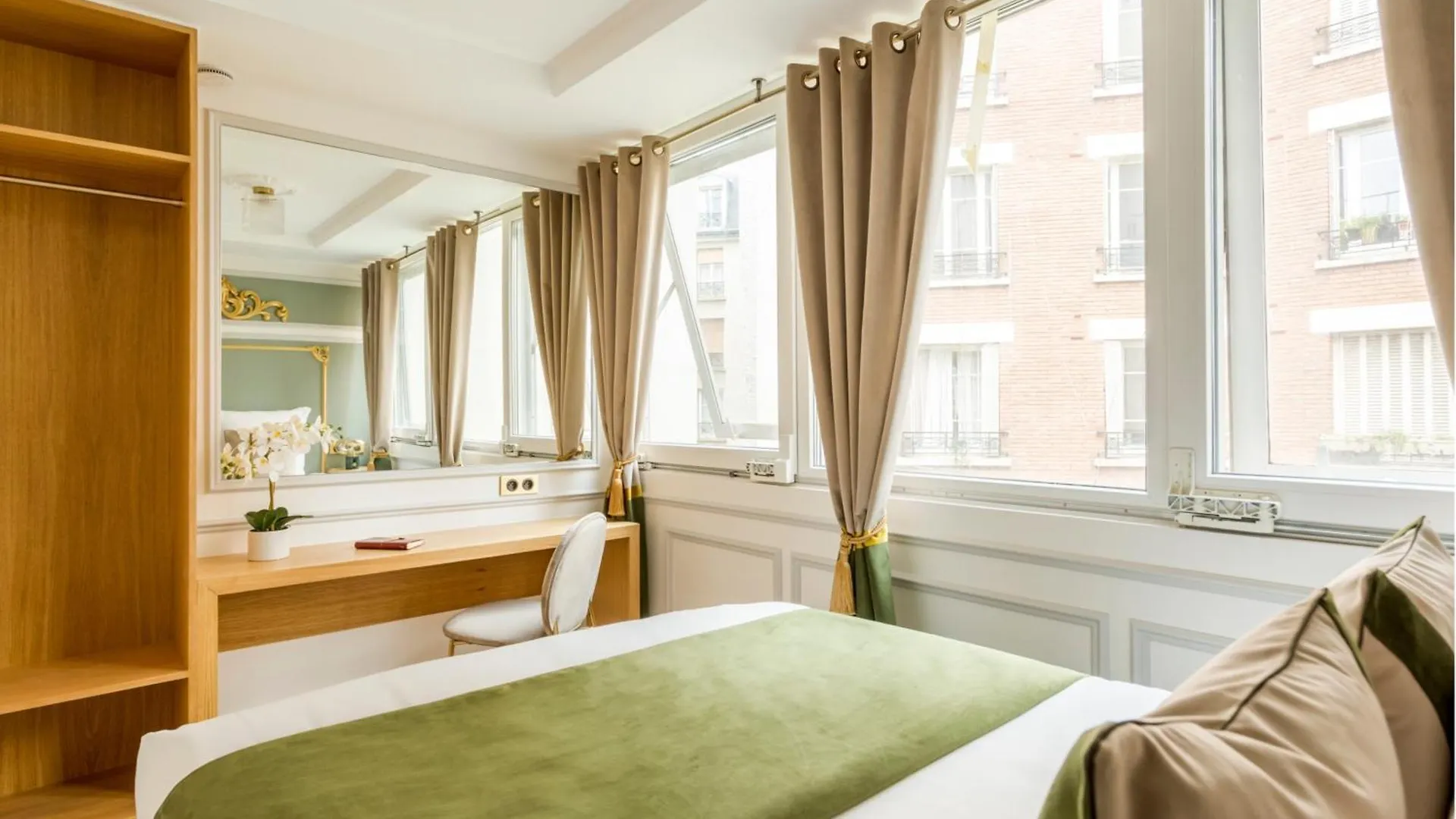 Merveil - Luxury Suite - Tour Eiffel - Fremicourt Paris 0*,  France